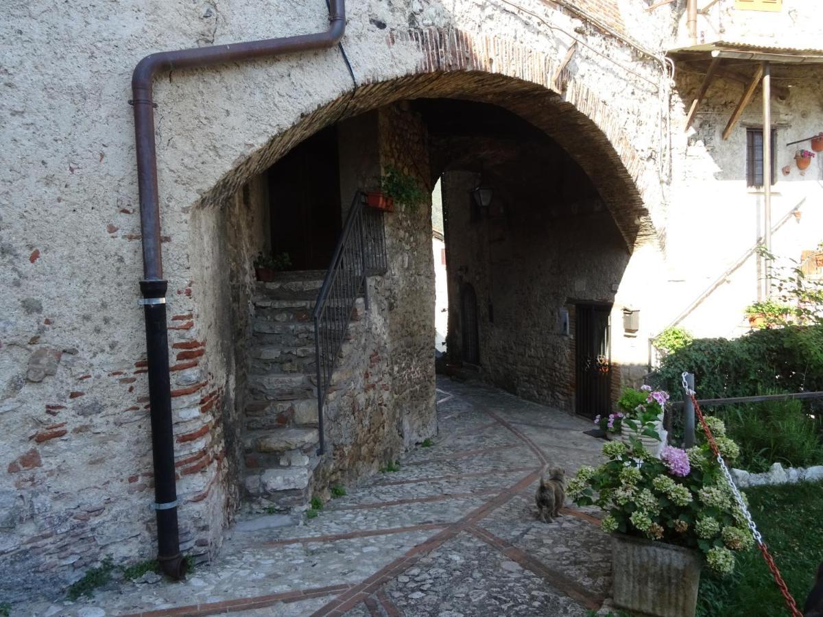 La Bottega Del Fabbro Affitto Breve Villa Contigliano Exteriör bild