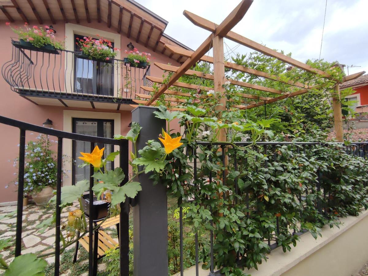 La Bottega Del Fabbro Affitto Breve Villa Contigliano Exteriör bild