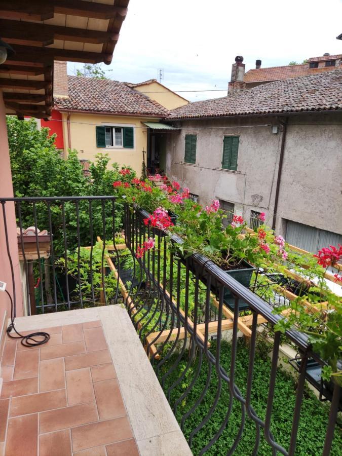 La Bottega Del Fabbro Affitto Breve Villa Contigliano Exteriör bild